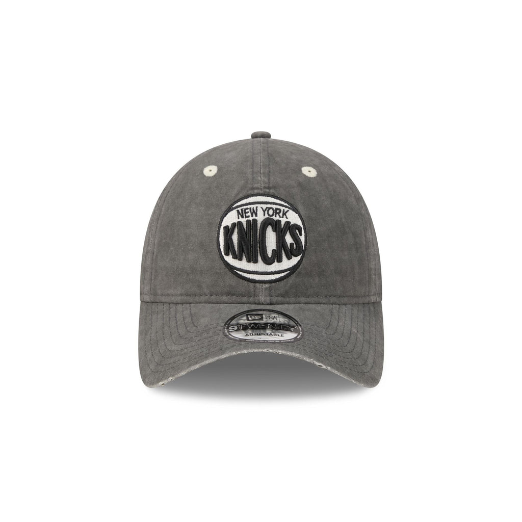 New York Knicks Washed Black Cotton 9TWENTY Adjustable Hat