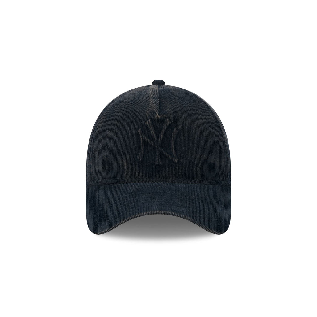 New York Yankees Washed Thin Wale Cord 9FORTY A-Frame Unstructured Snapback Hat